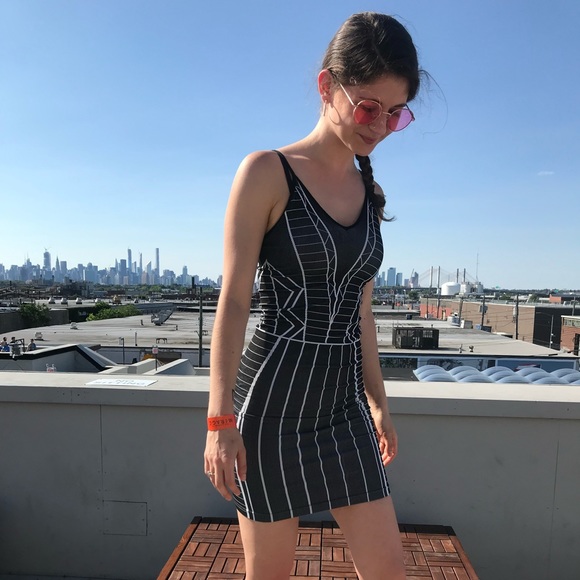 Desiree - 🌻City flower🌻 - Picture 1 of 4